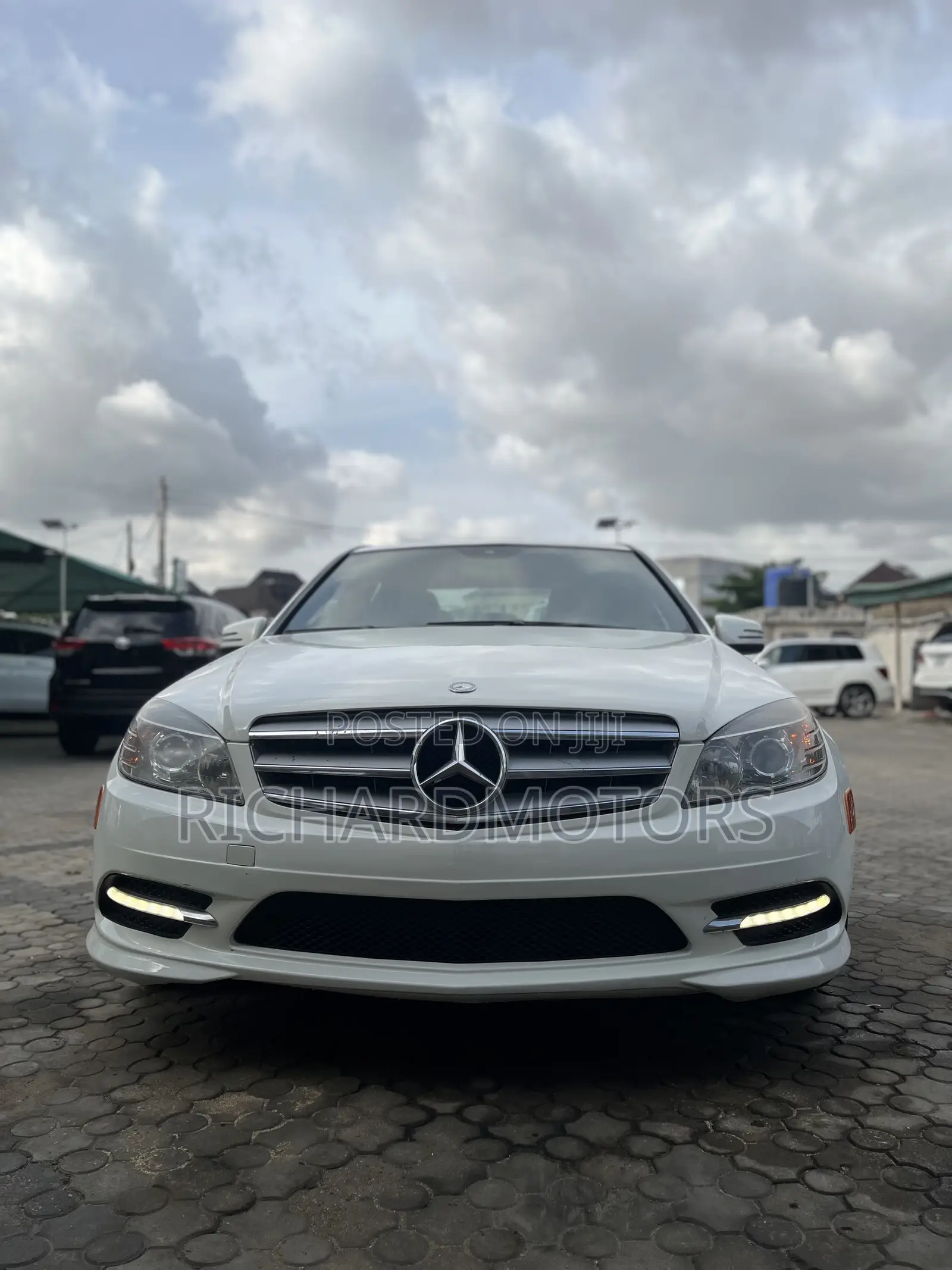 Mercedes-Benz C300 Sport Sedan RWD (3.0L 6cyl 6M) 2011 White