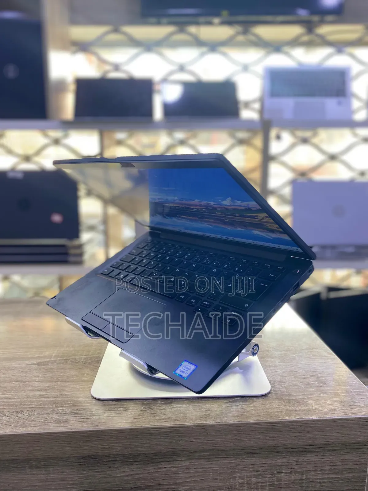 Laptop Dell Latitude 7400 16GB Intel Core i7 SSD 256GB