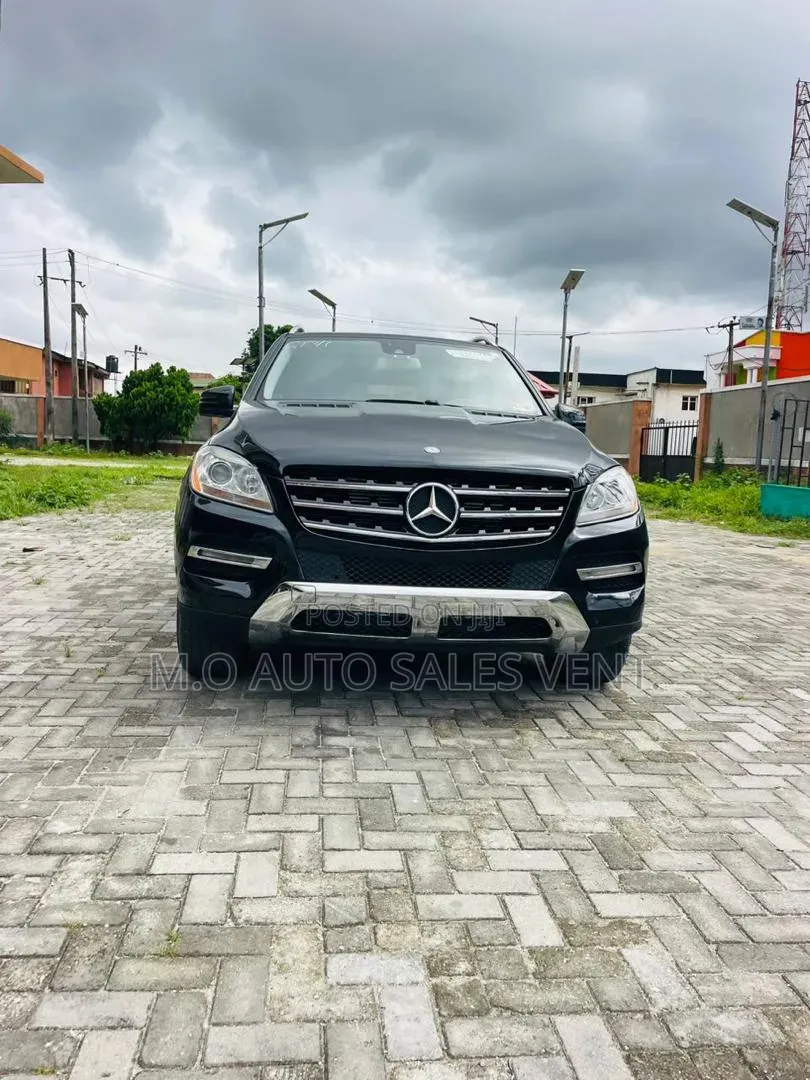 Mercedes-Benz M Class ML350 4MATIC 4dr SUV AWD (3.5L 6cyl 7A) 2014