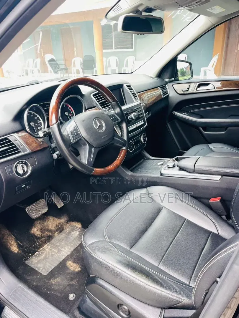 Mercedes-Benz M Class ML350 4MATIC 4dr SUV AWD (3.5L 6cyl 7A) 2014