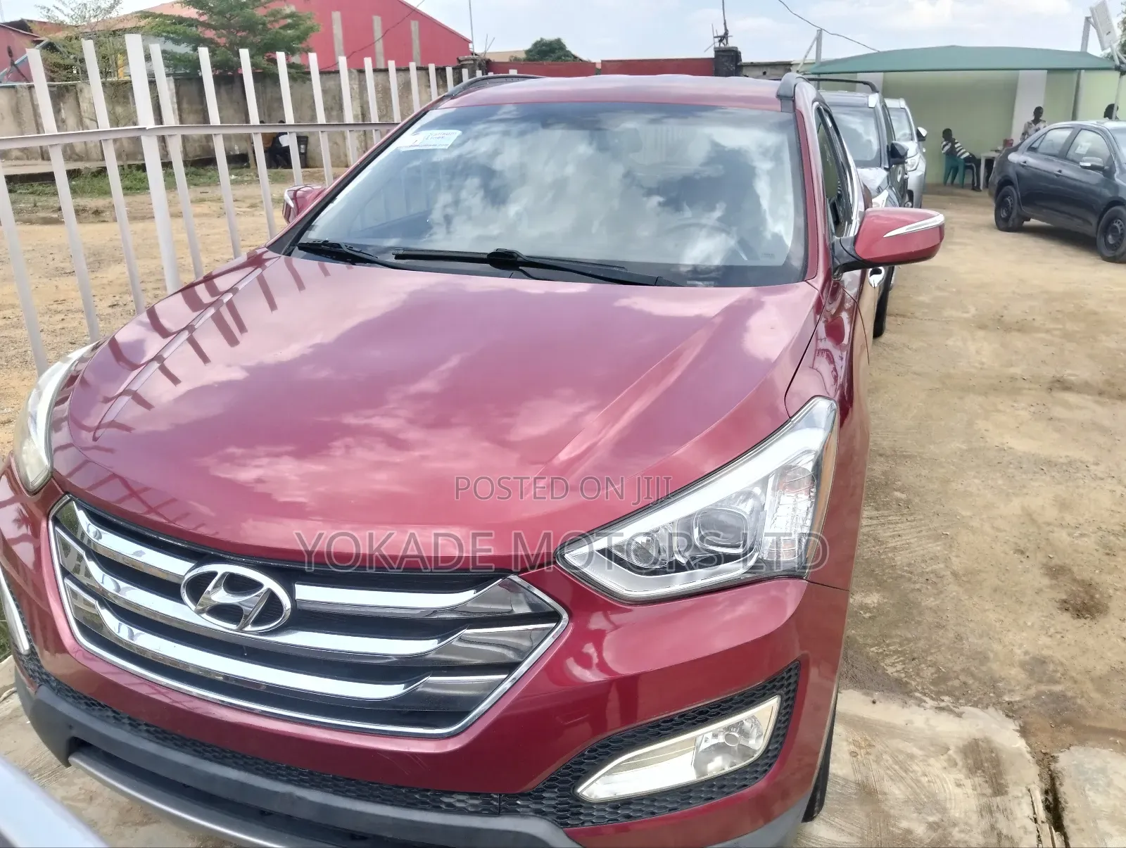 Hyundai Santa Fe 2014 Red