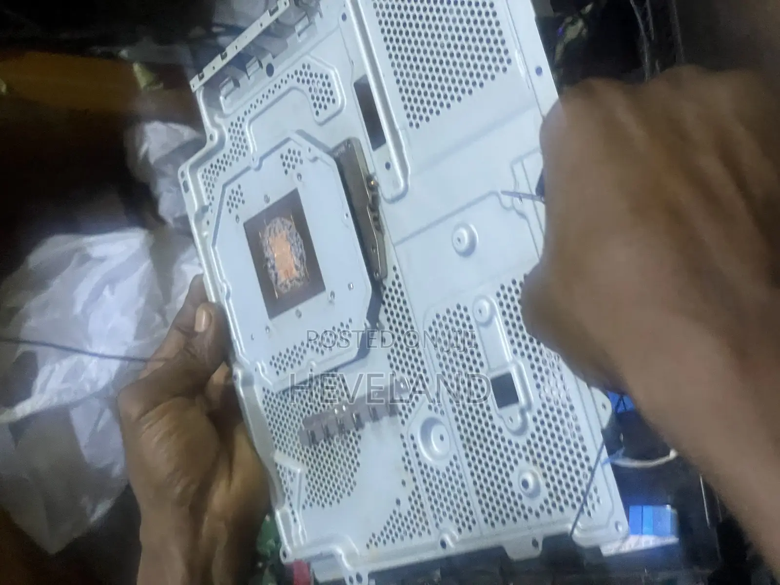 Repairing Playstation Lens