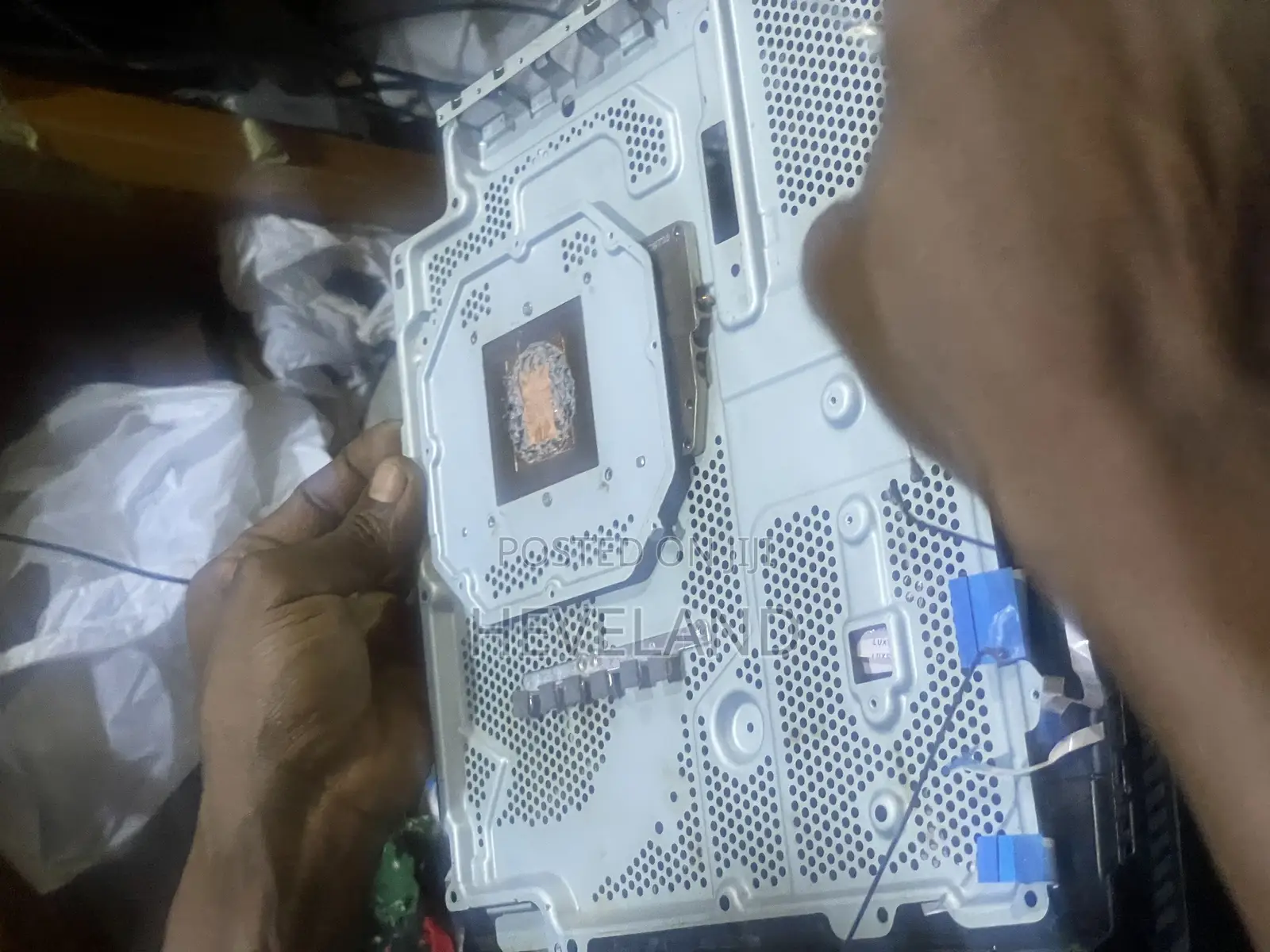 Repairing Playstation Lens
