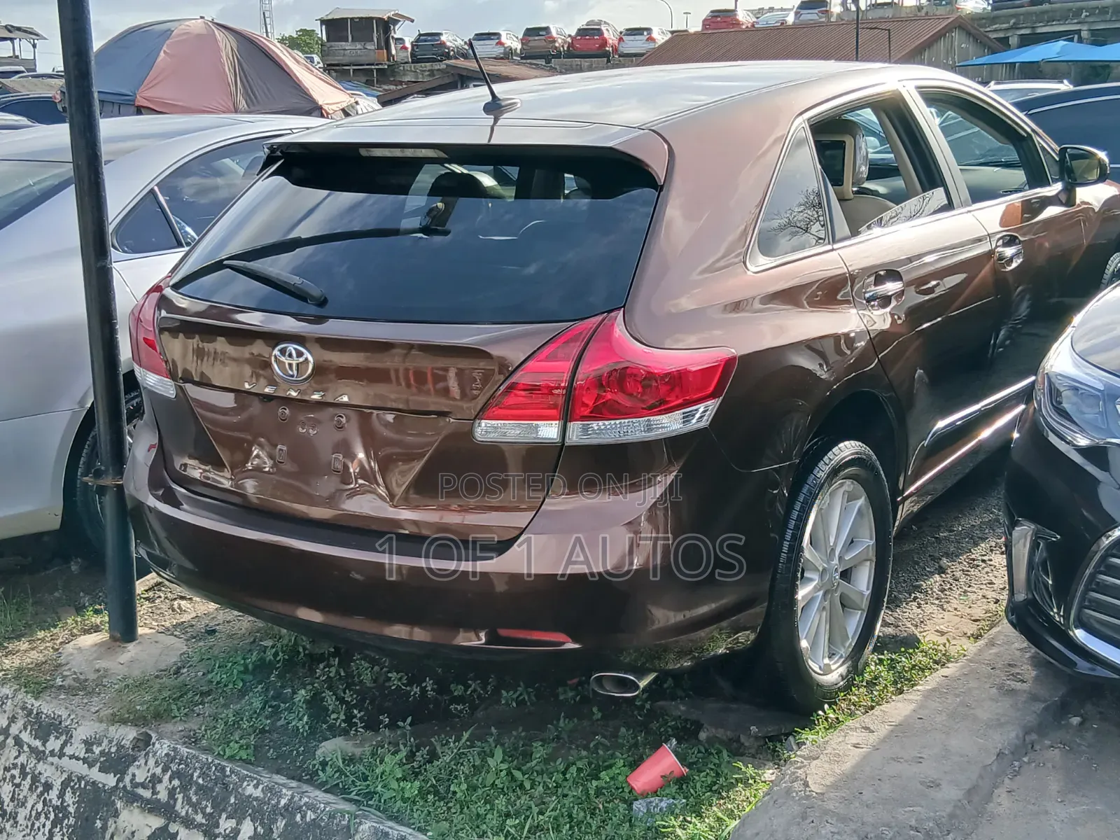 Toyota Venza LE 2010 Brown
