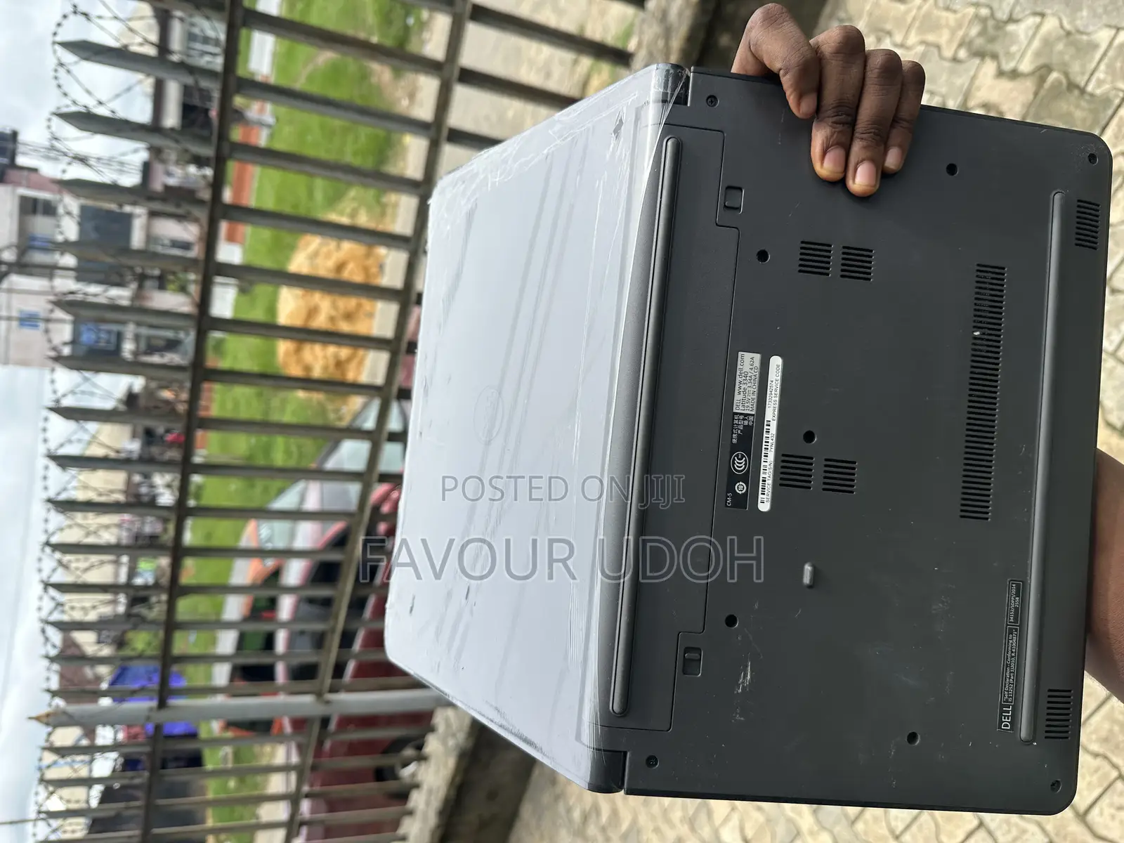 Laptop Dell Latitude 13 3340 4GB Intel Celeron SSD 128GB