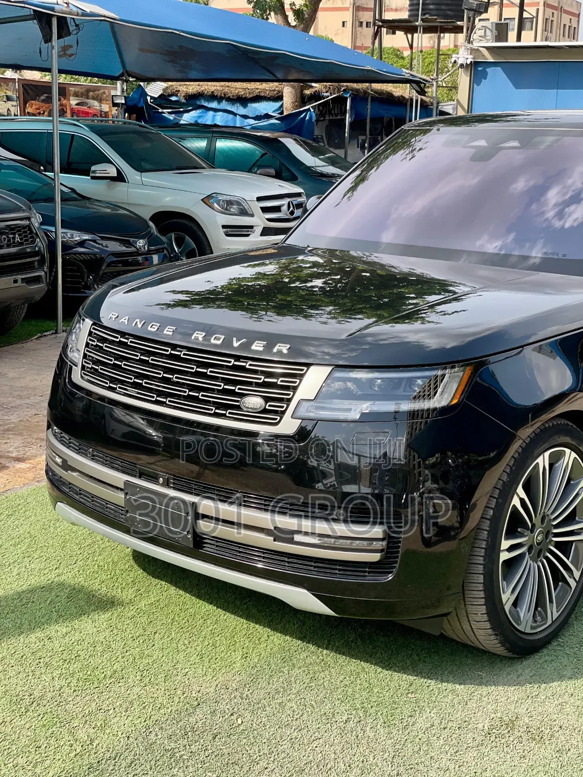 Land Rover Range Rover 2024 Black
