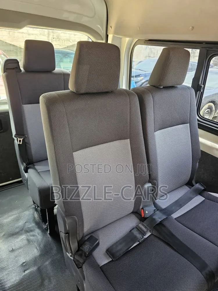 Toyota HiAce 2020 White
