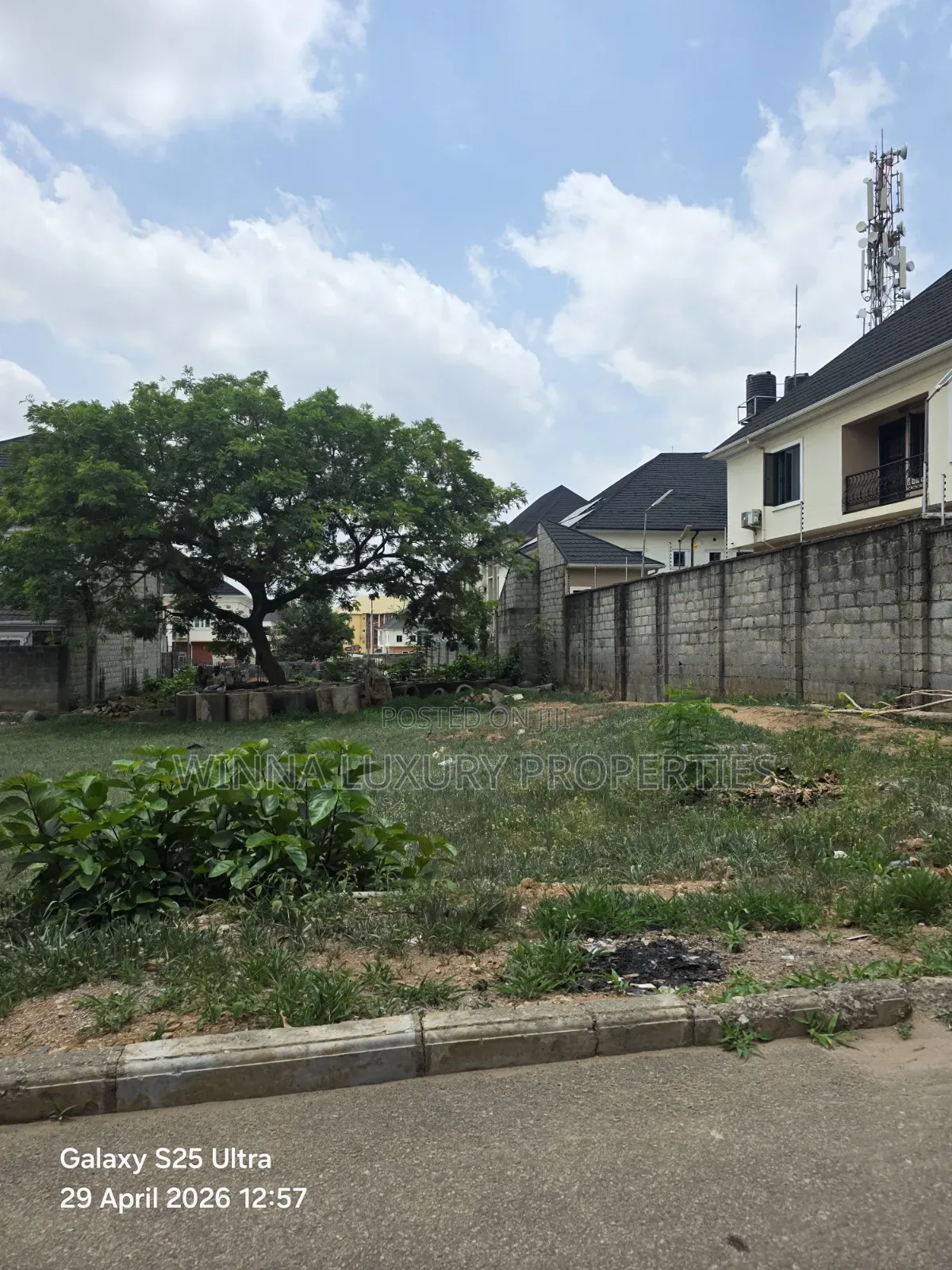 650sqm Land