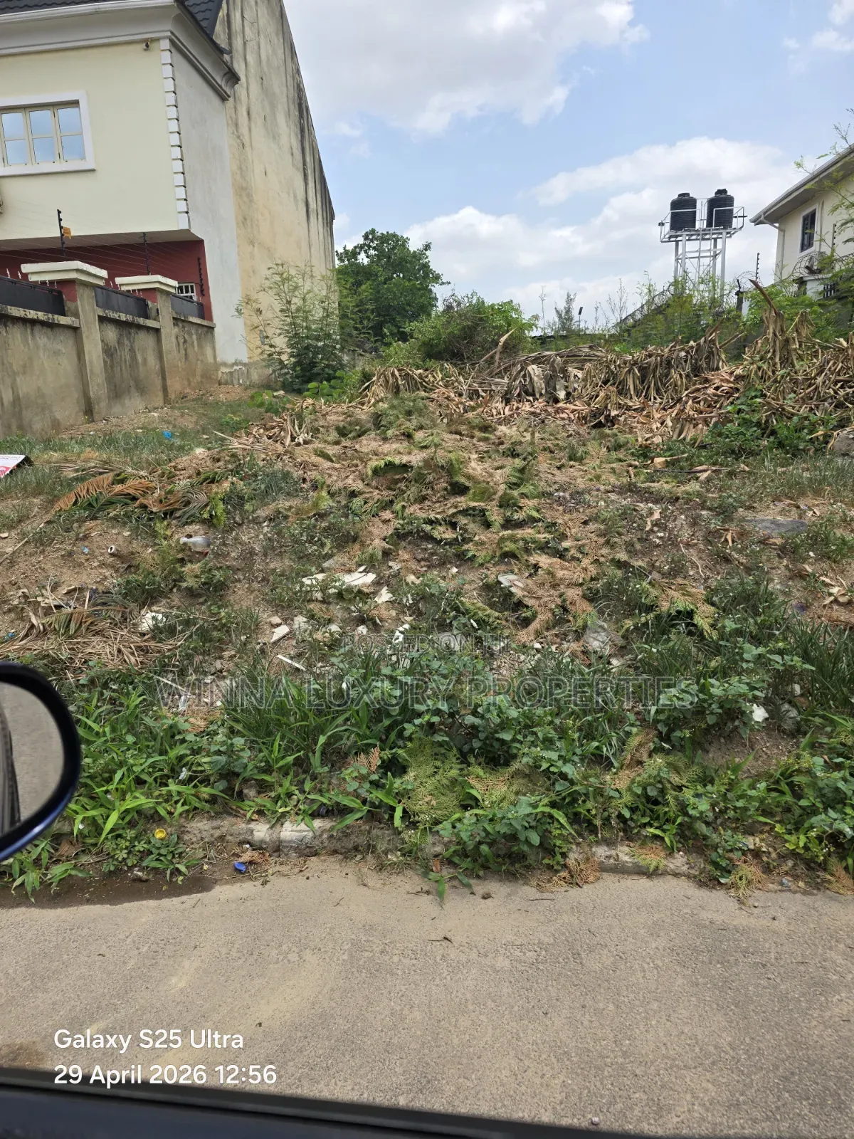 Estate Plot of 400sqm