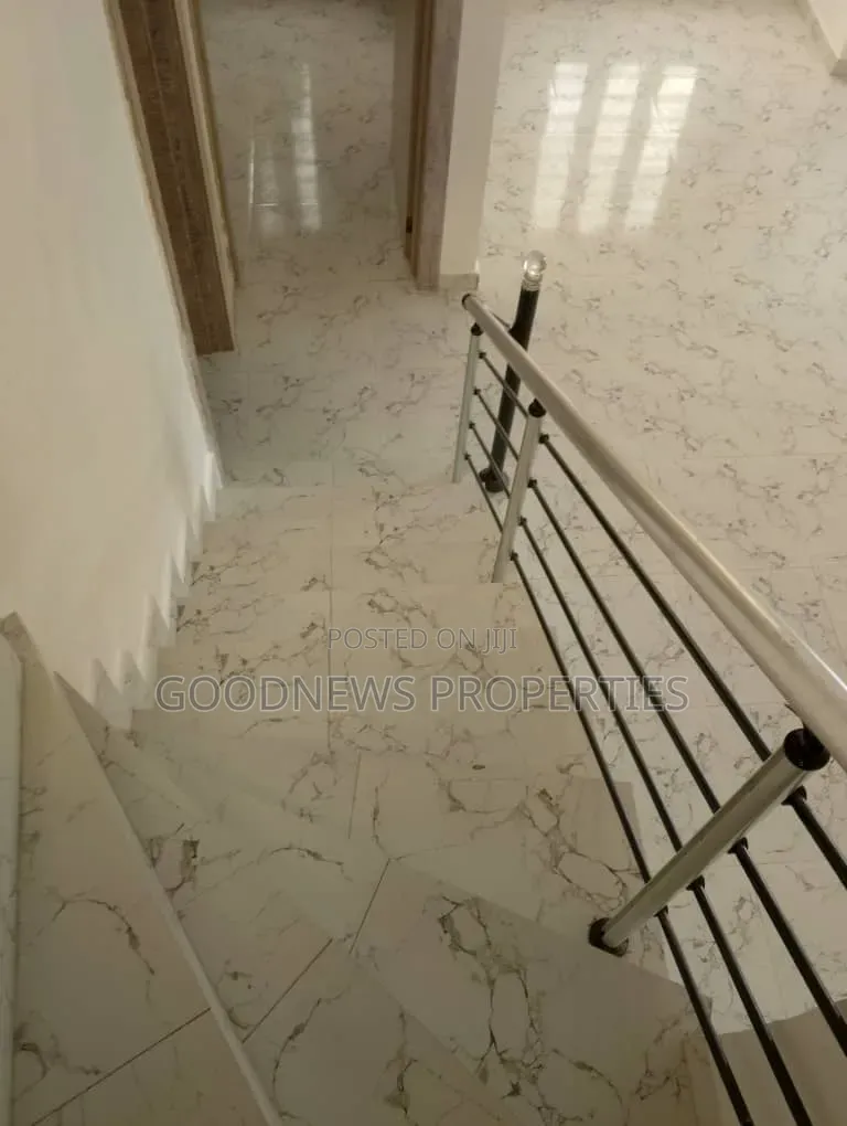 4bdrm Duplex in Lucky Luxury Home, Ajah for sale