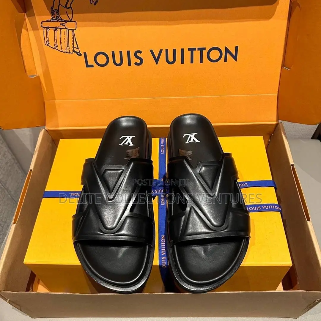 Luxury Update  *Louis Vuitton Oasis Mule Now Available Inn