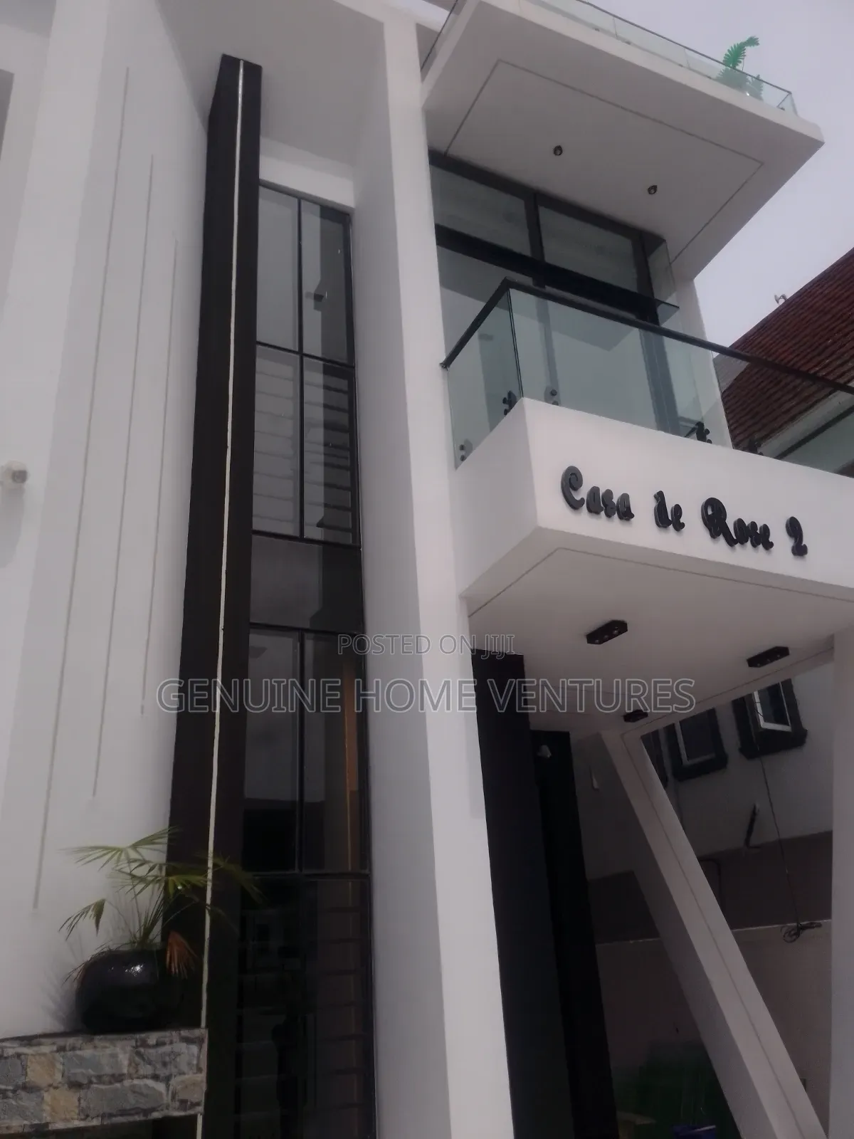 5bdrm Duplex in Ikota Gra for sale