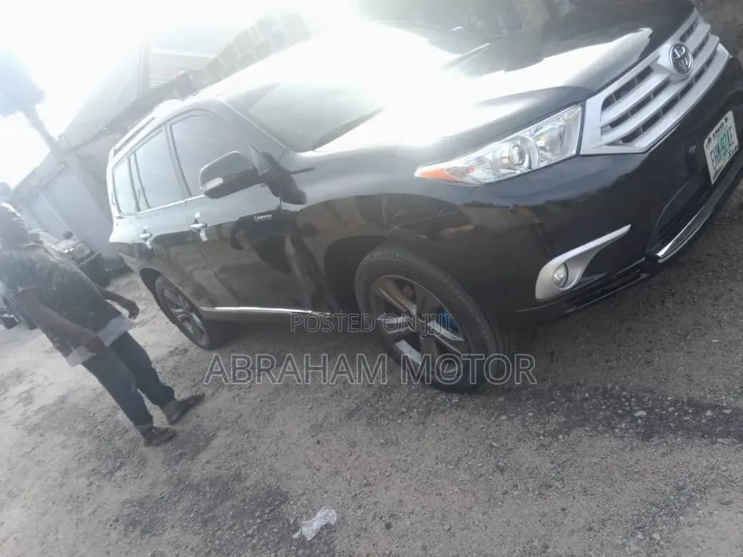 Toyota Highlander 2010 Black