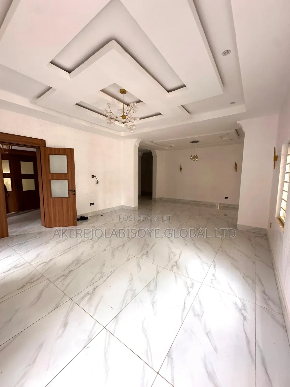 5bdrm Duplex in Gwarinpa Extension, for sale