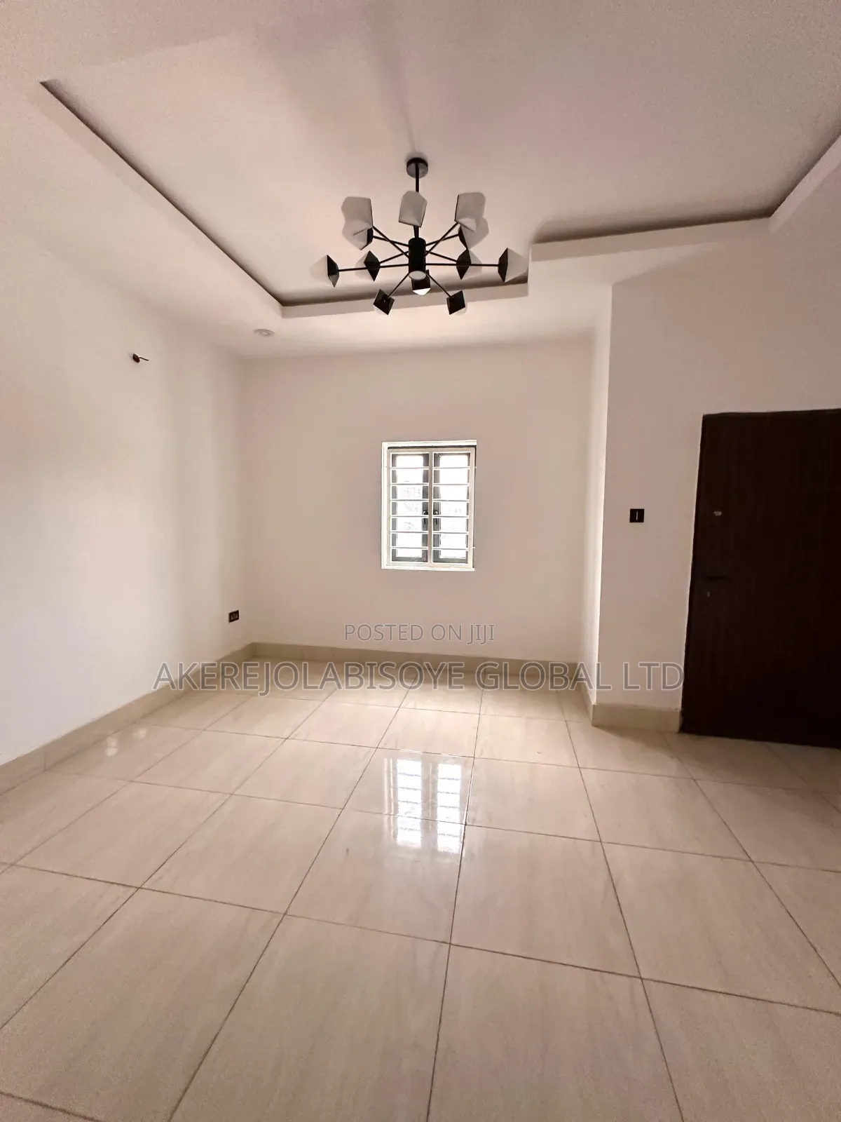 5bdrm Duplex in Gwarinpa Extension, for sale