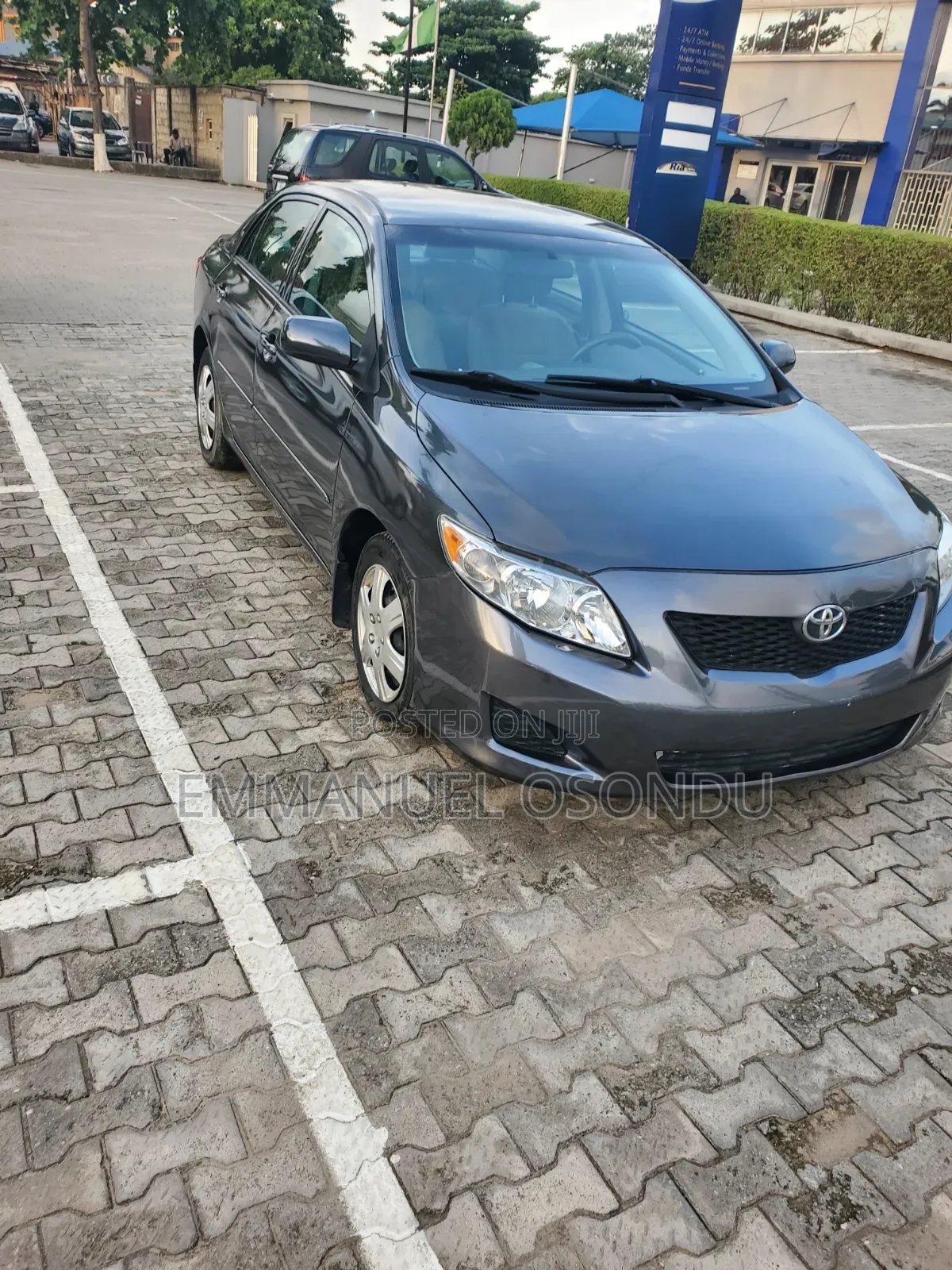 Toyota Corolla 2009 Gray
