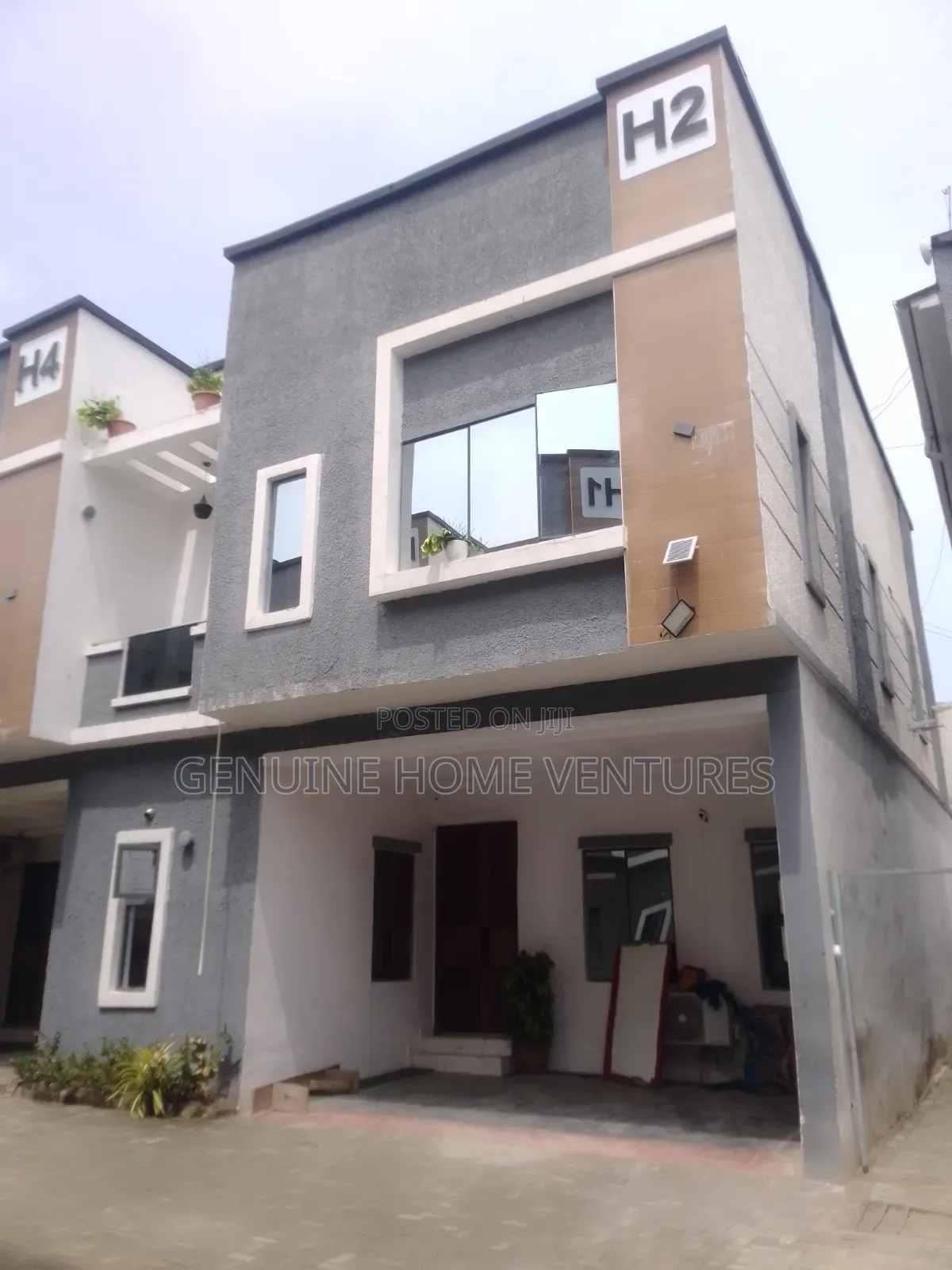 Furnished 4bdrm Duplex in Ikota Gra for sale