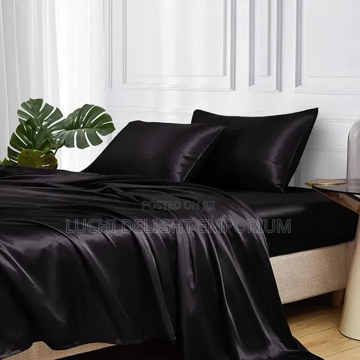Luxury Black Polish Duvet, Bedsheets and 4 Pillowcase Set-6/6