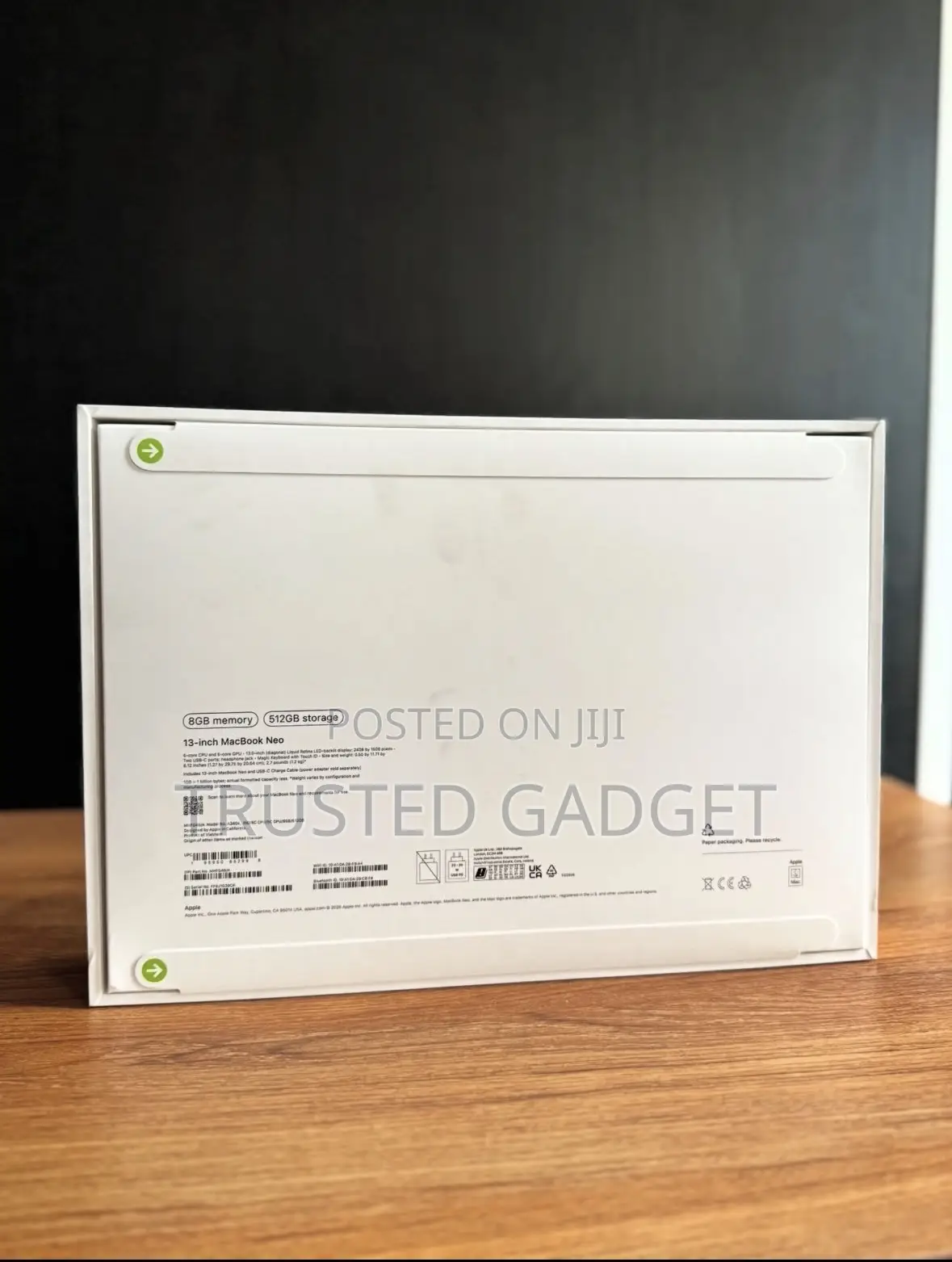 New Laptop Apple MacBook Neo 2026 8GB Intel Core i5 SSD 512GB