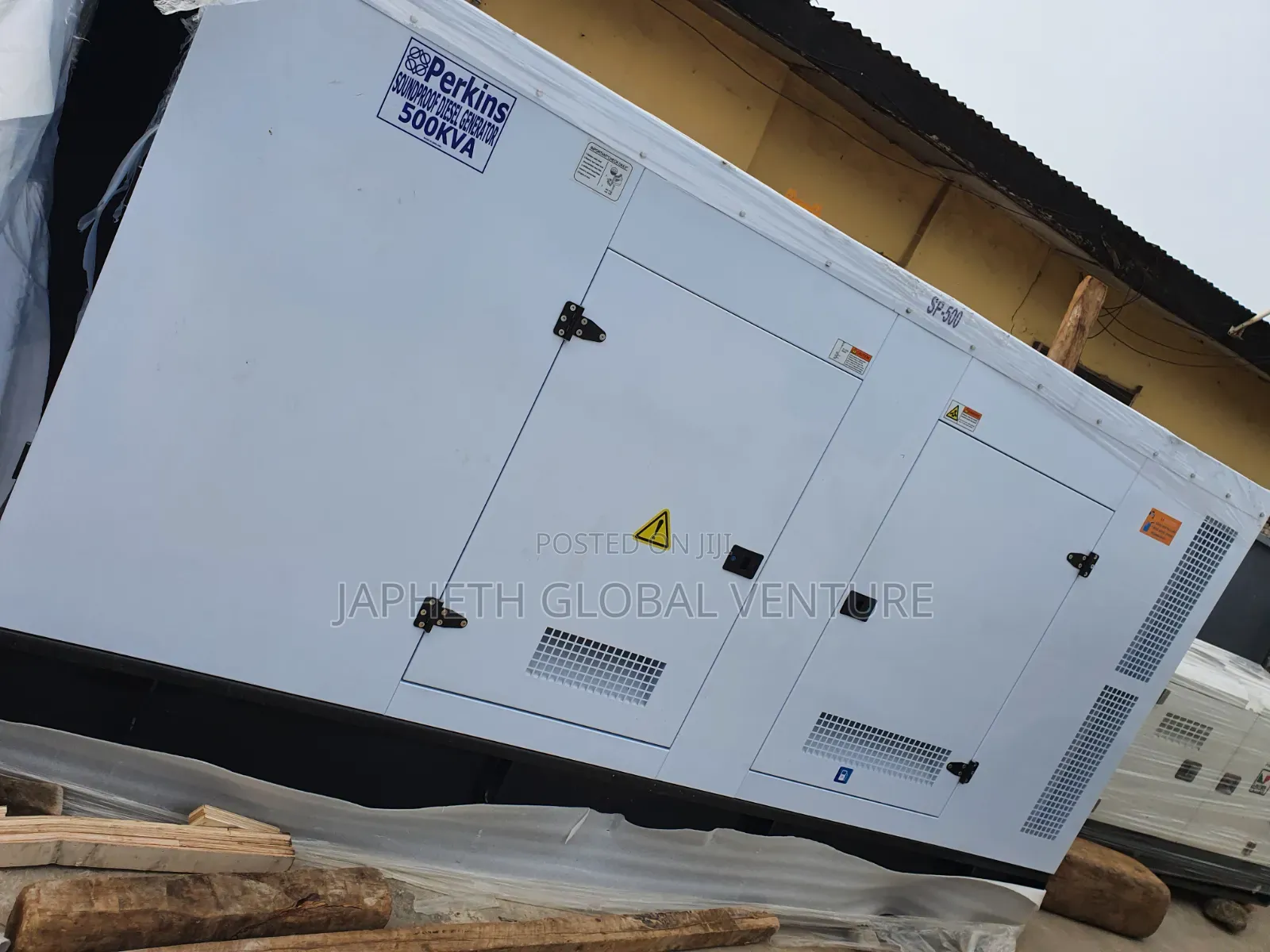 Industrial 500kva Perkins Soundproof Generator – Built for Tough Jobs