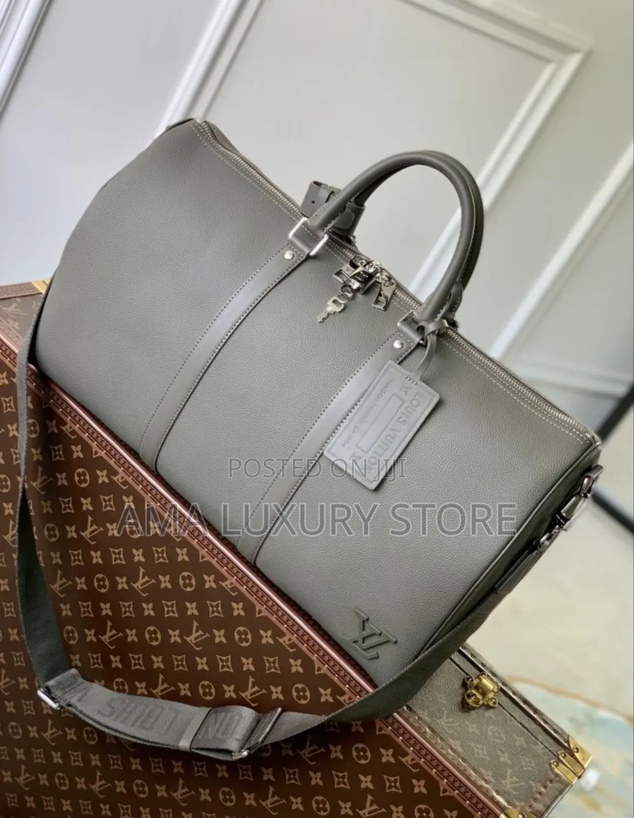 Louis Vuitton Quality Leather Luxury Duffle Bags