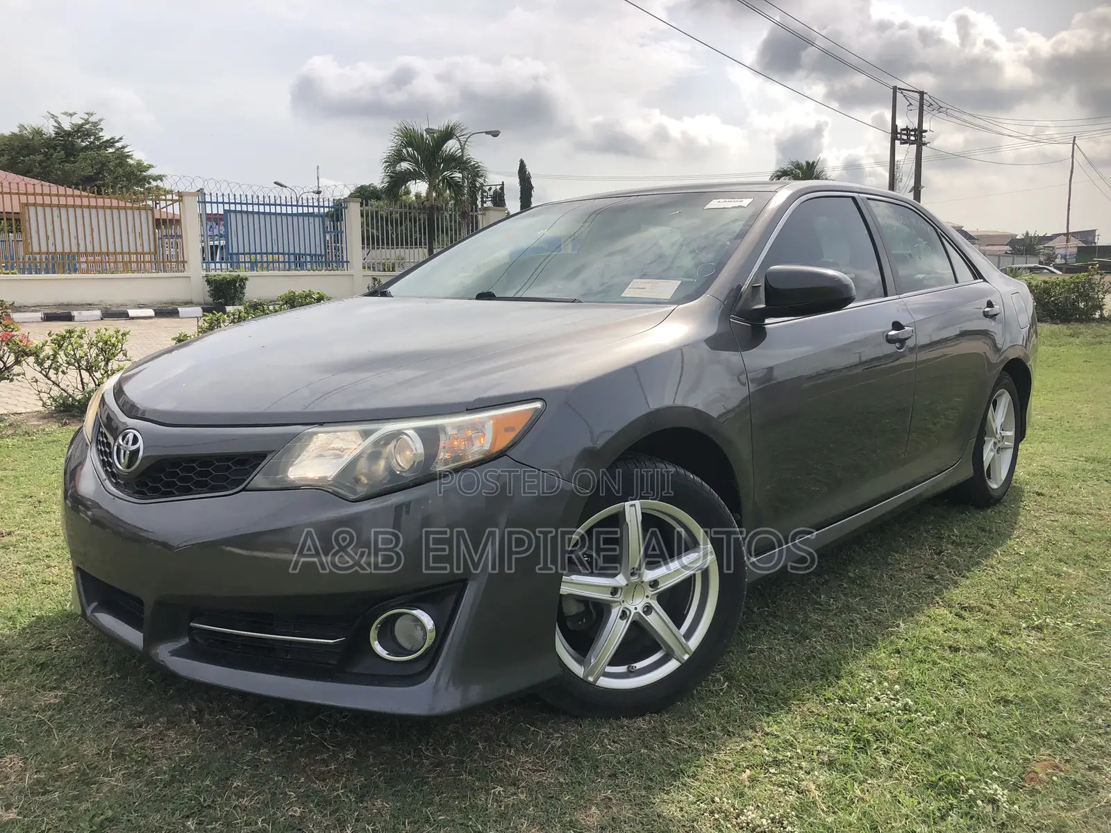Toyota Camry 2014 Gray