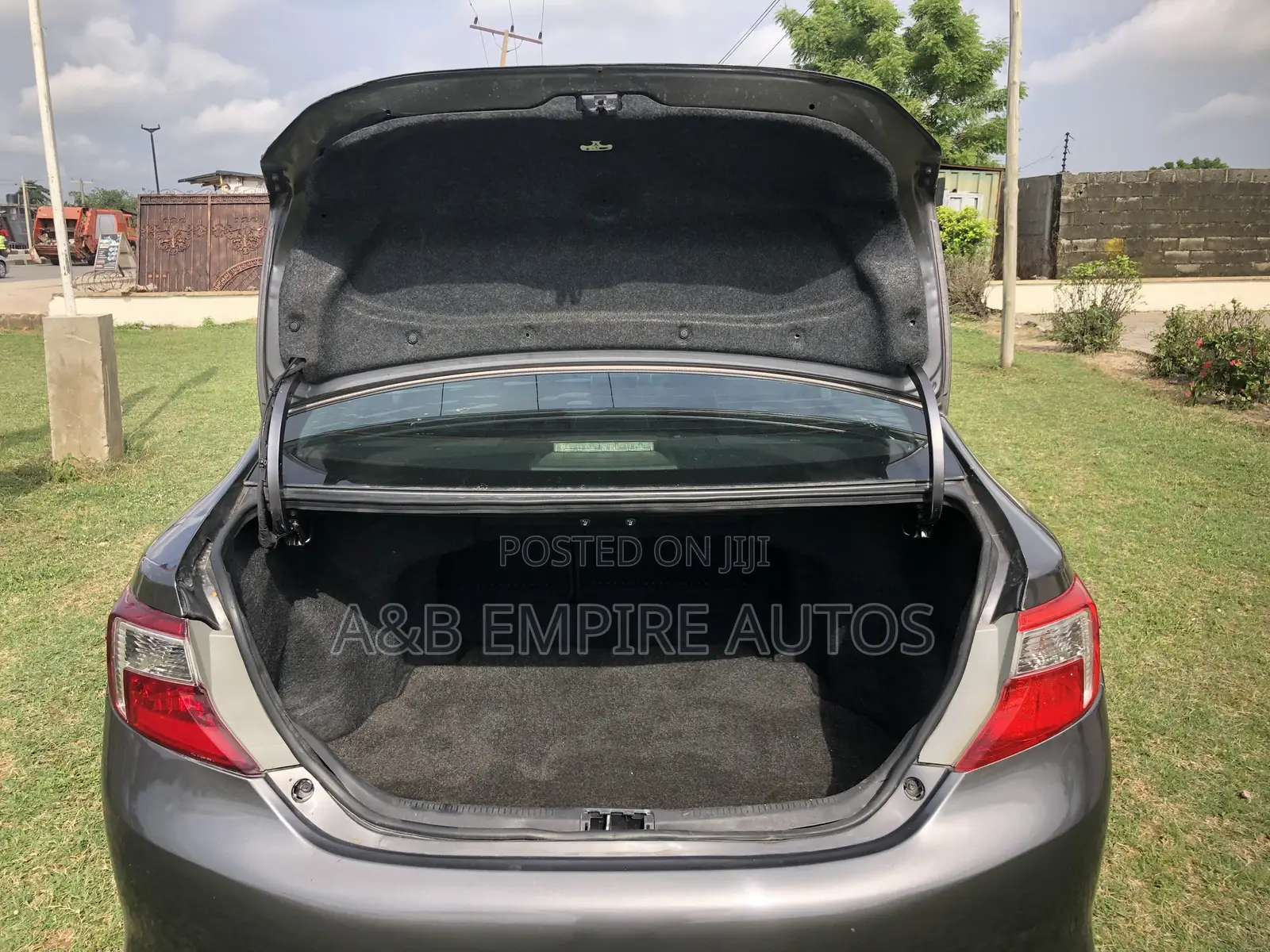 Toyota Camry 2014 Gray