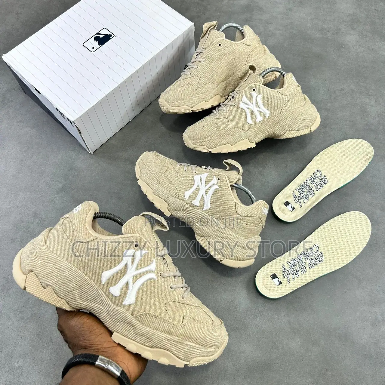 High Quality Luxury Men Sneakers