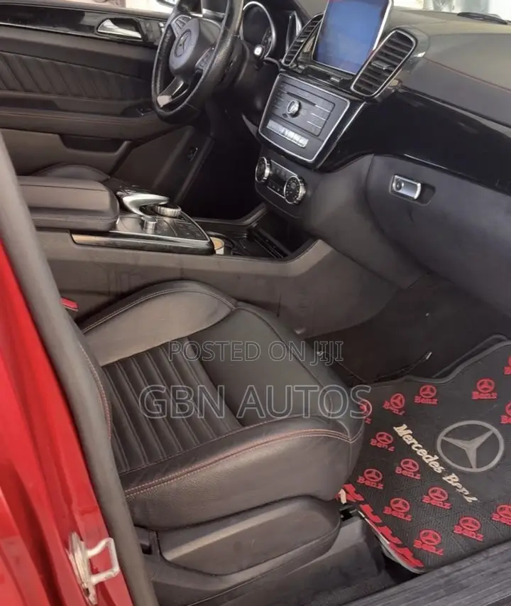 Mercedes-Benz GLE-Class 2016 Red