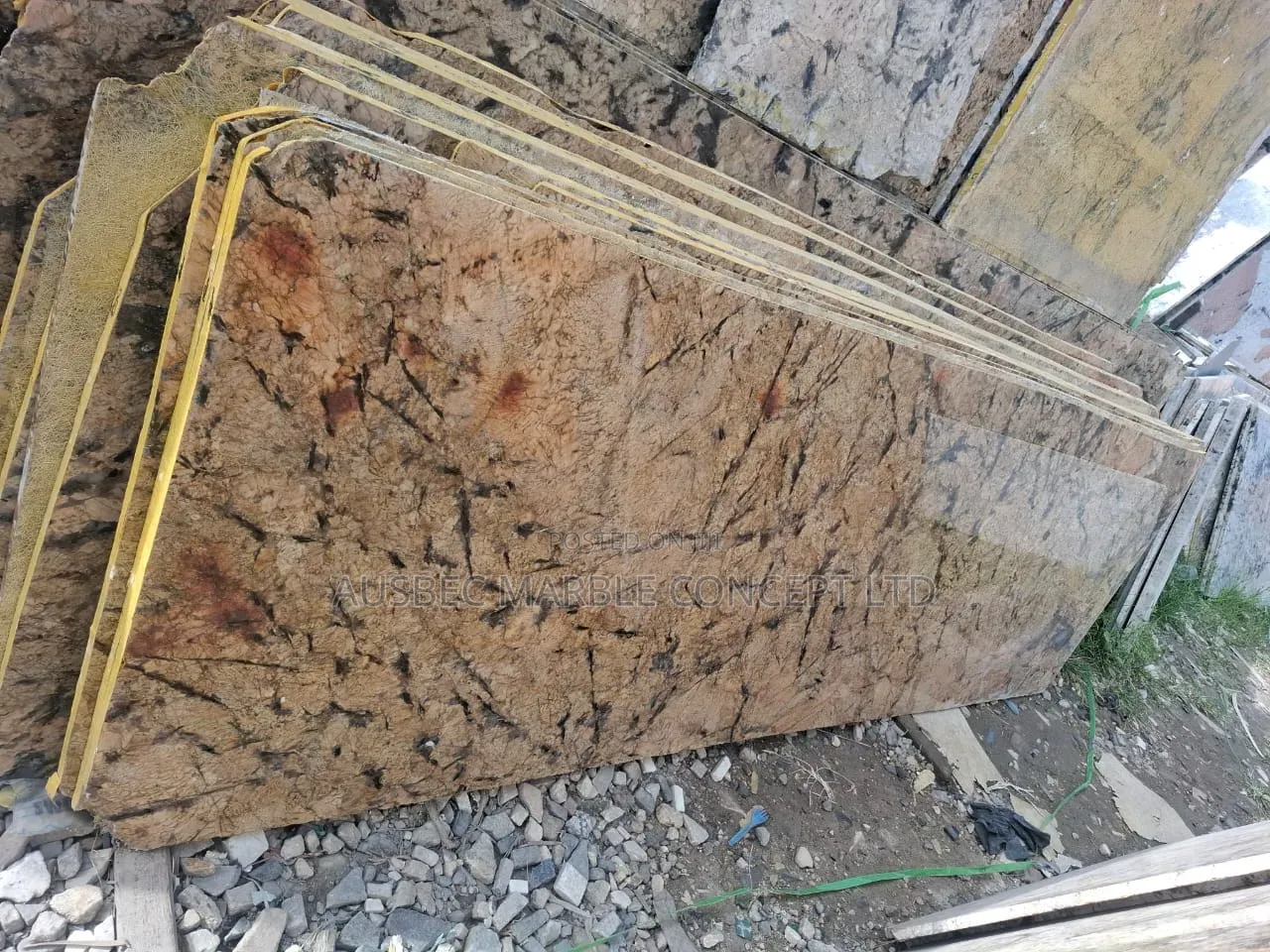 Variety of Italian Granites Tiles and Slab