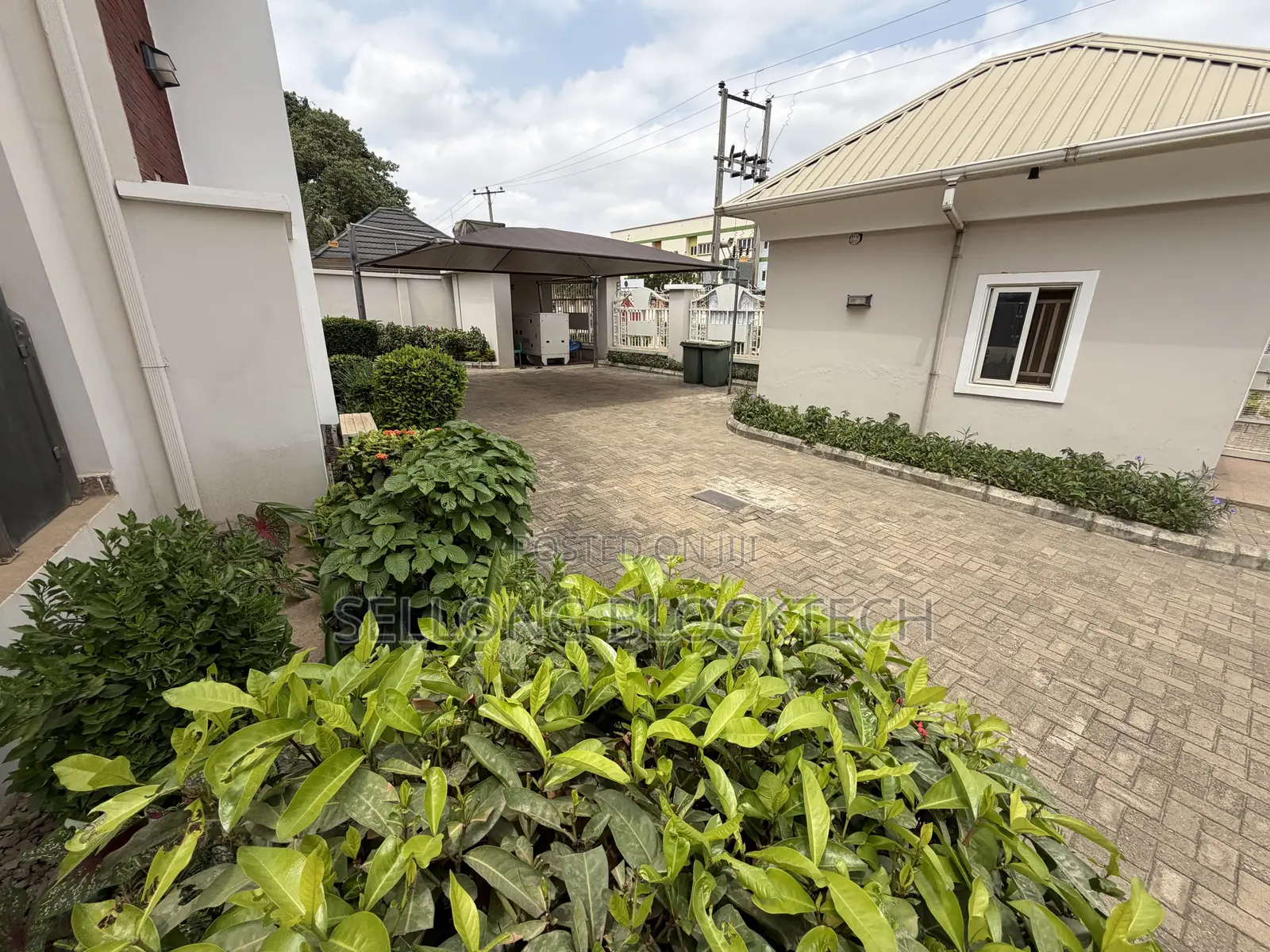 5bdrm Duplex in Kado for rent