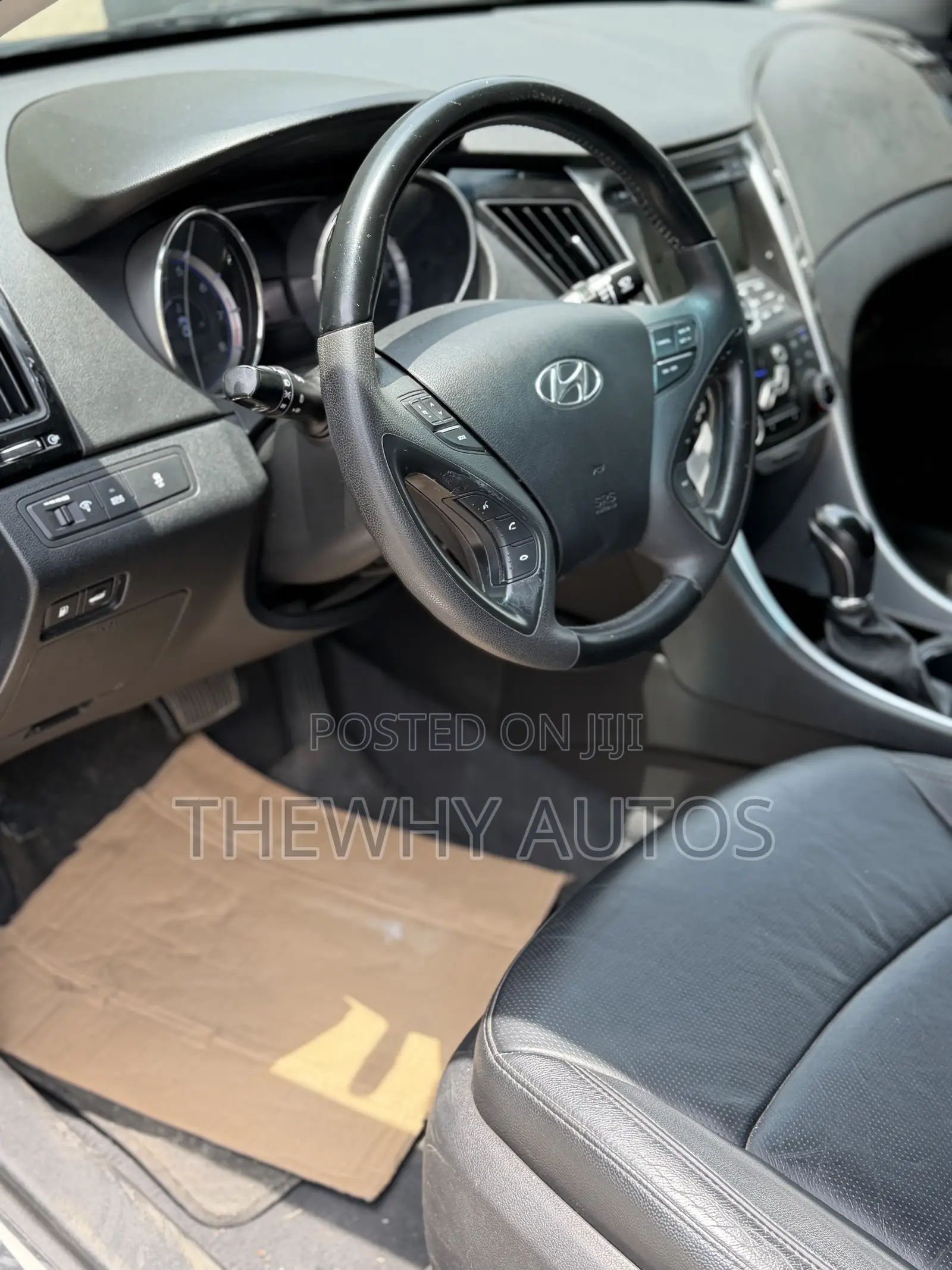 Hyundai Sonata Limited Sedan FWD (2.4L 4cyl 6A) 2011 Black