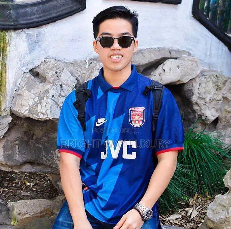 Very High Quality Luxury Arsenal Retro Jersey