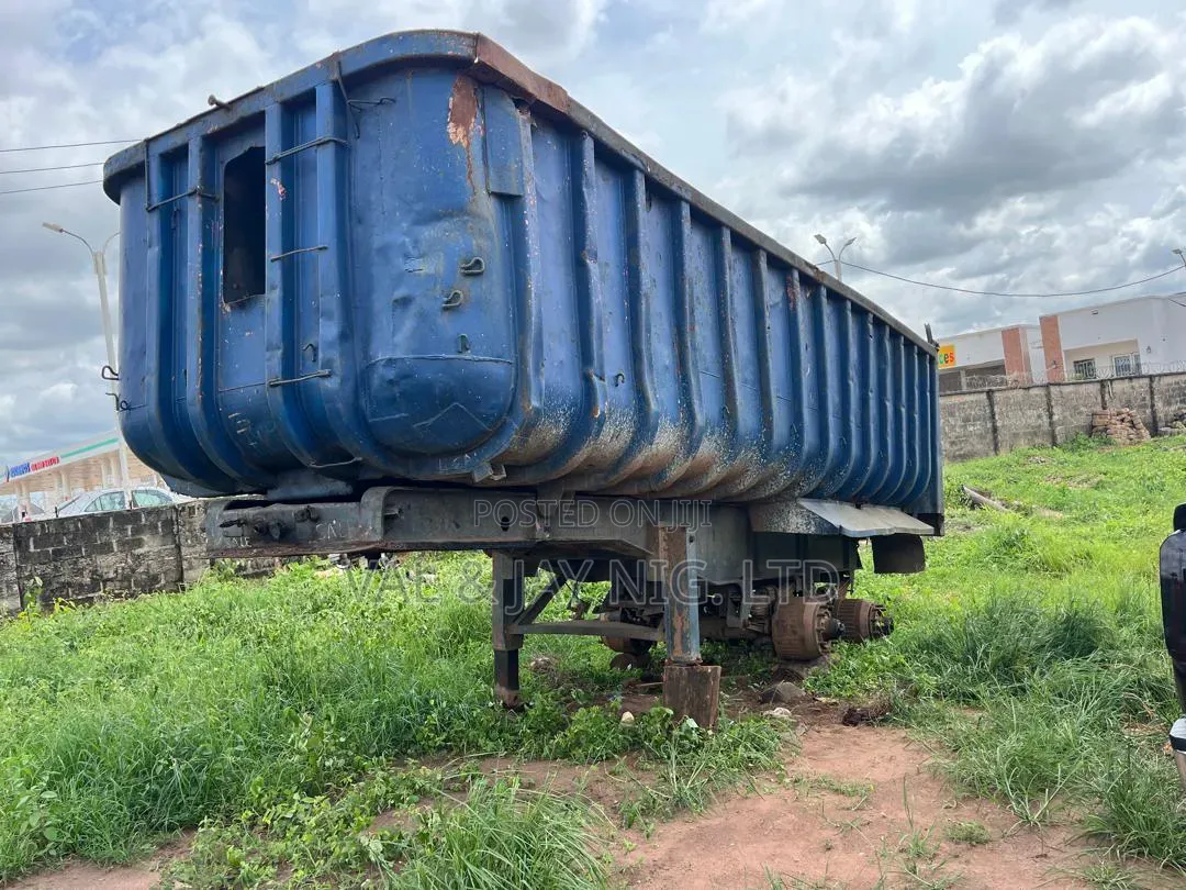 30 - 35 Tons Tipping Trailer Bucket (Direct Belgium)