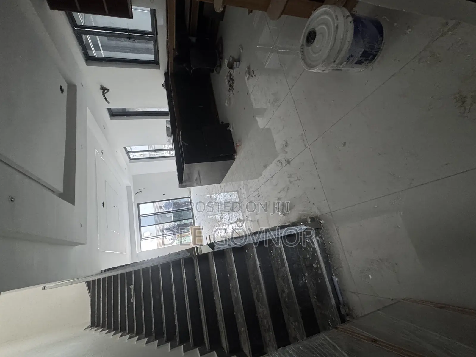 2bdrm Apartment in Admiraty, Lekki Phase 1 for sale