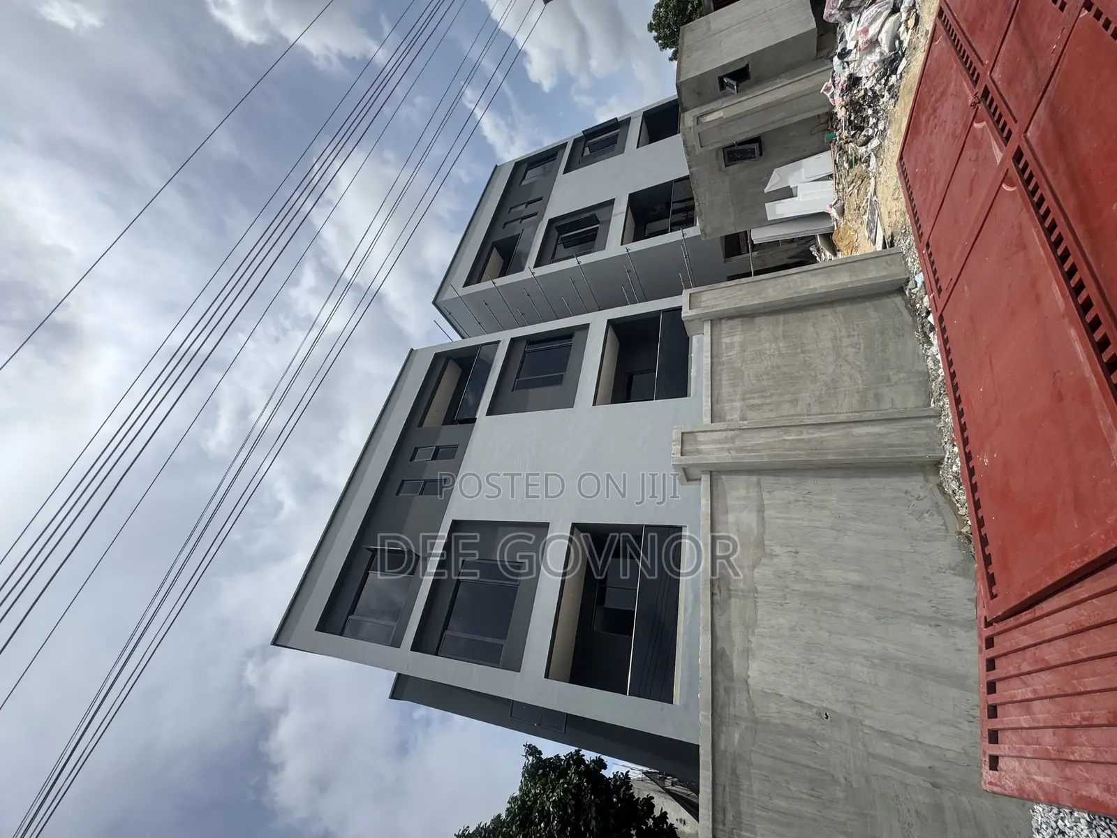 2bdrm Apartment in Admiraty, Lekki Phase 1 for sale