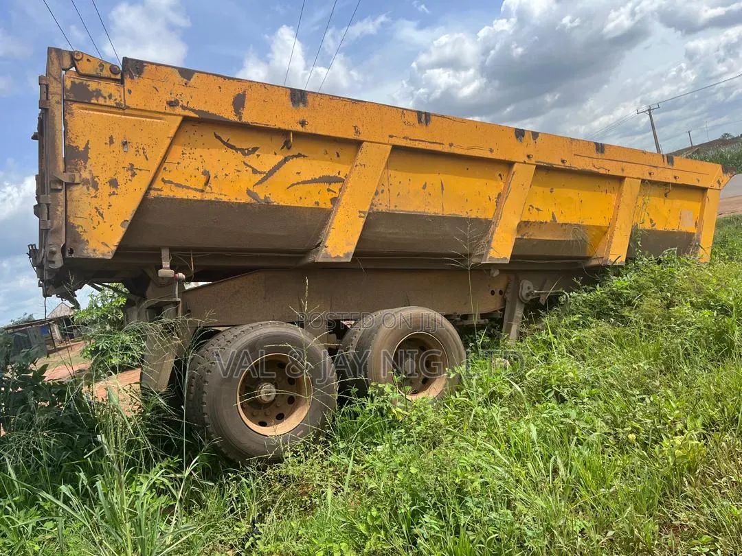 30 - 35 Tons Trailer Bucket - Tokunbo Standard