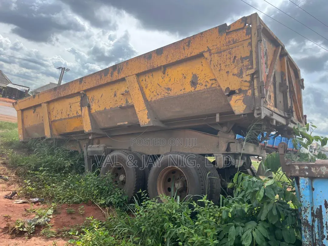 30 - 35 Tons Trailer Bucket - Tokunbo Standard