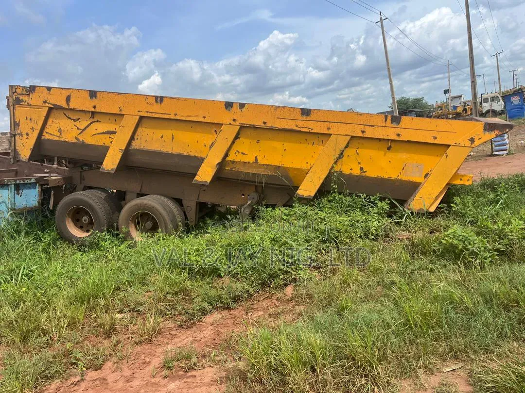 30 - 35 Tons Trailer Bucket - Tokunbo Standard