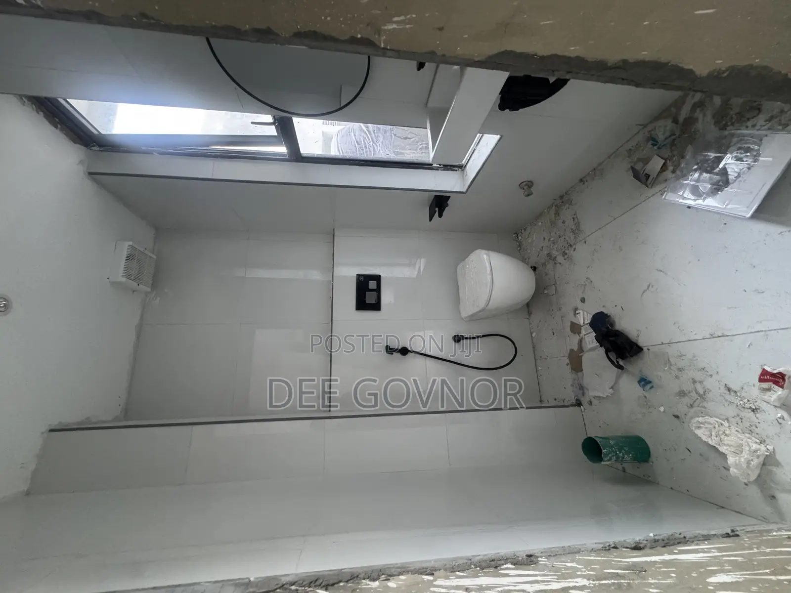 2bdrm Apartment in Admiraty, Lekki Phase 1 for sale