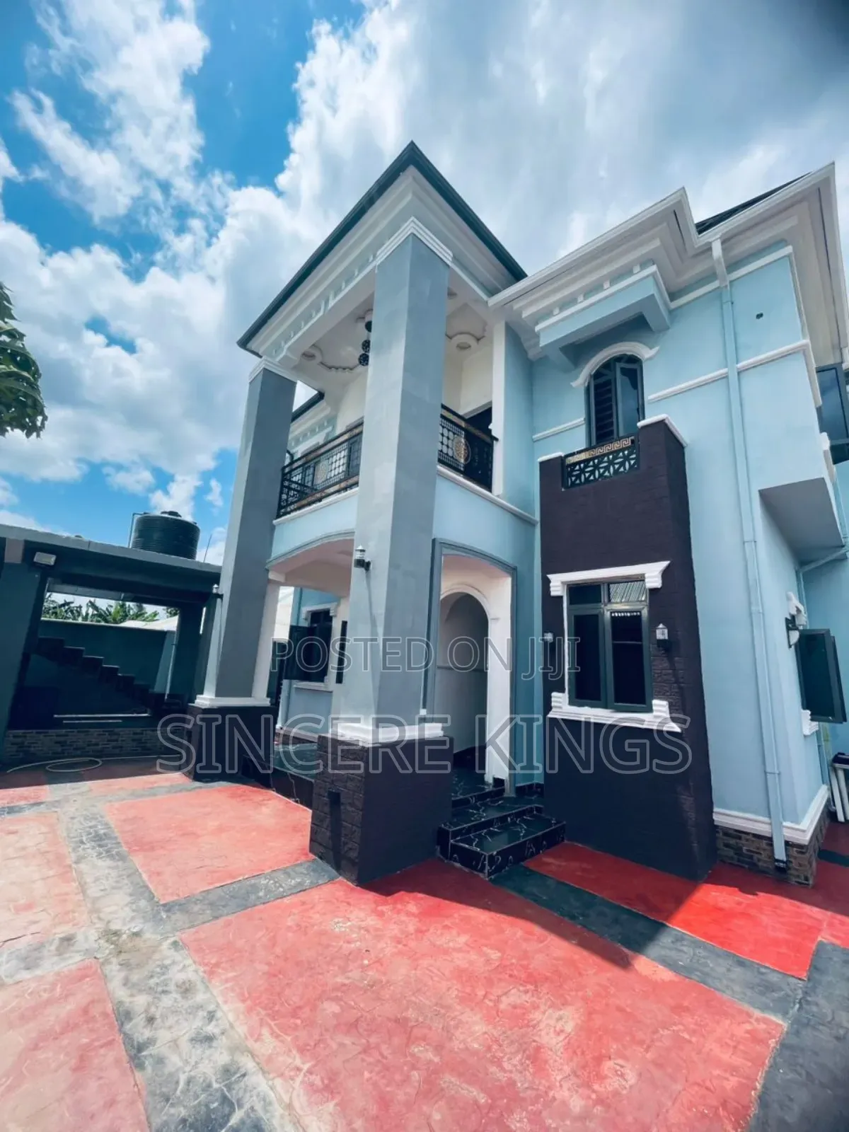 4 Bedroom Duplex