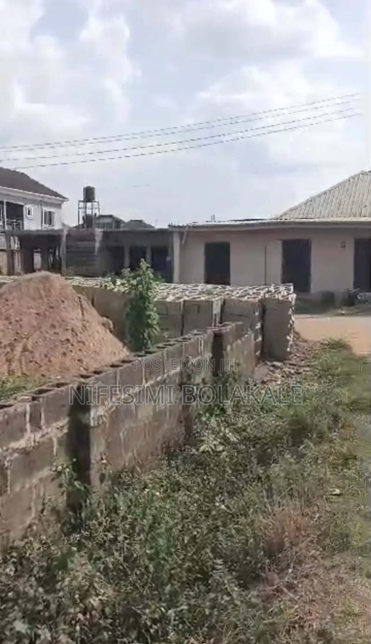 A Fenced Corner Piece Land at Akilapa Estate, Nihort, Jericho Exten.
