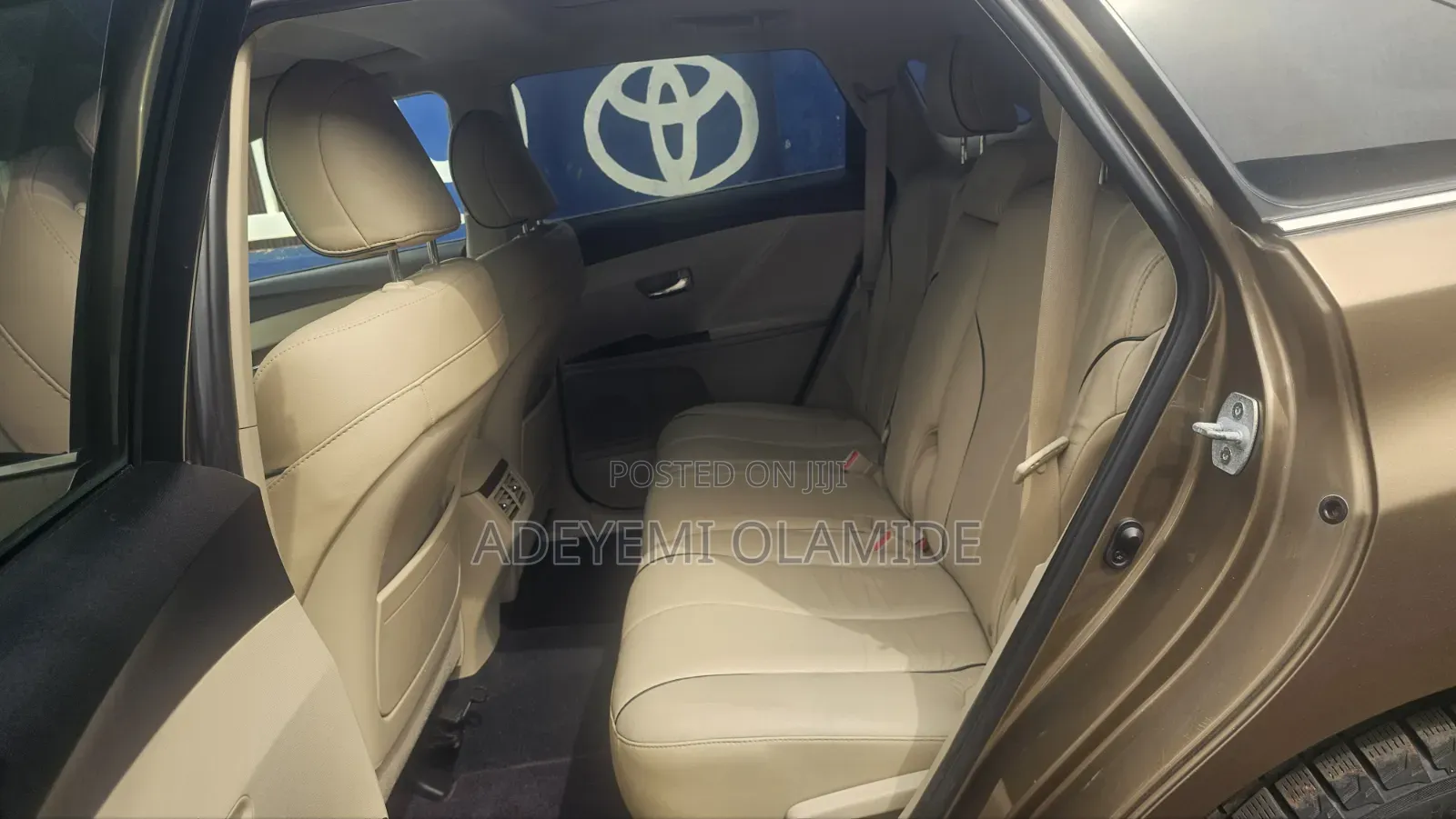 Toyota Venza 2010 Brown