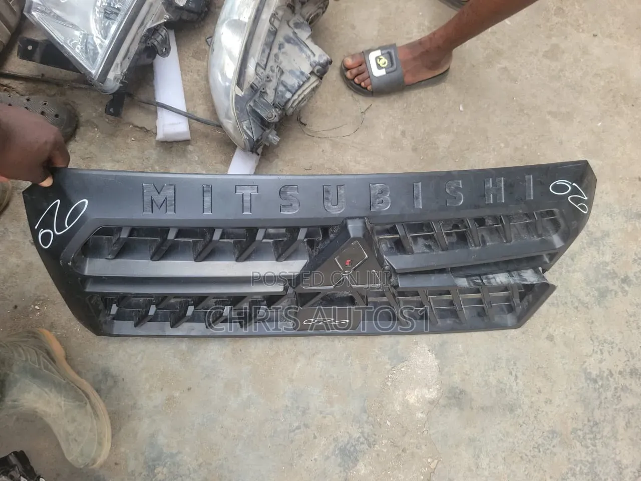 Replacement Front Grill for Mitsubishi L200 2024