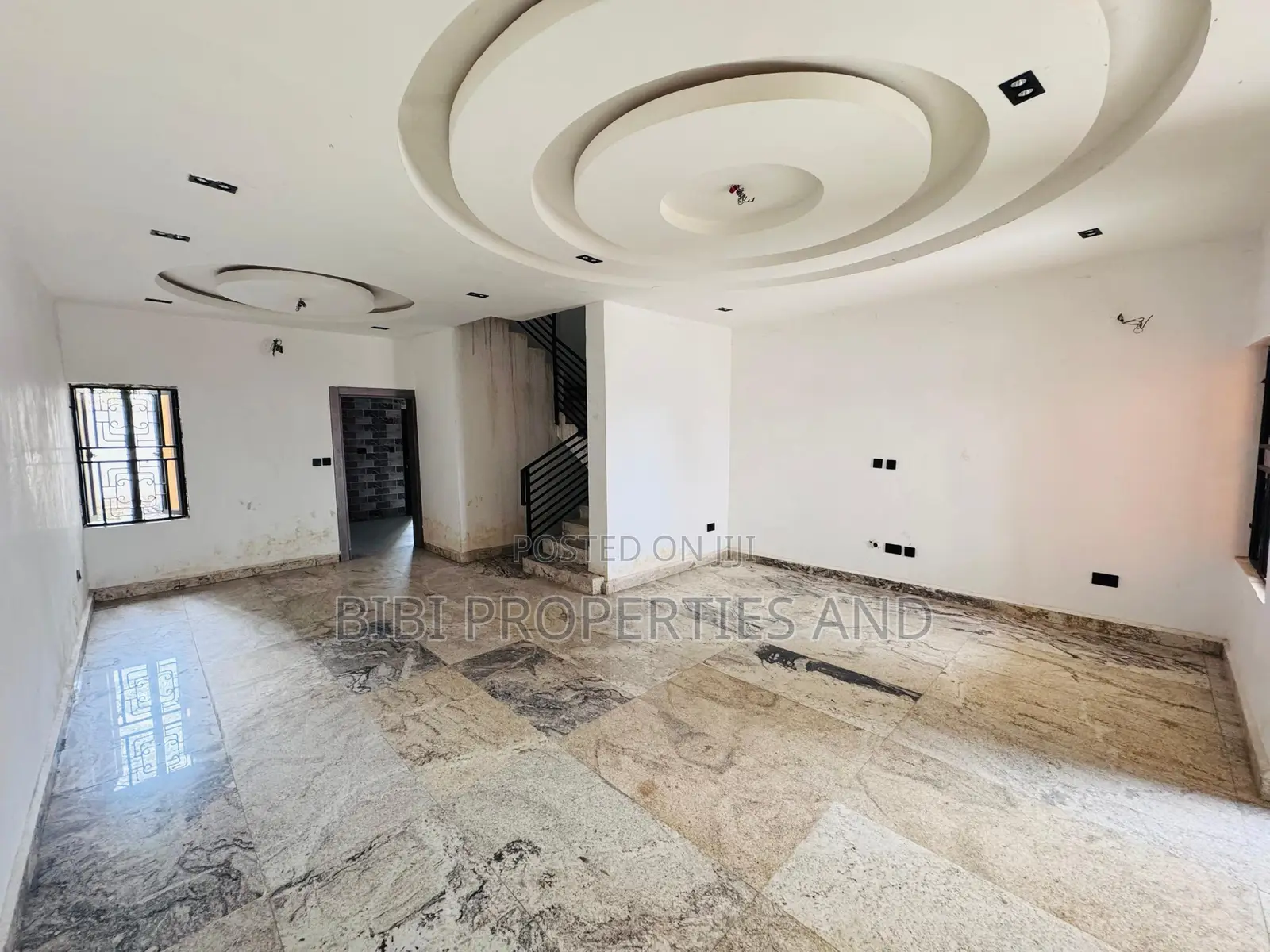 4bdrm Townhouse/Terrace in Jabi for sale