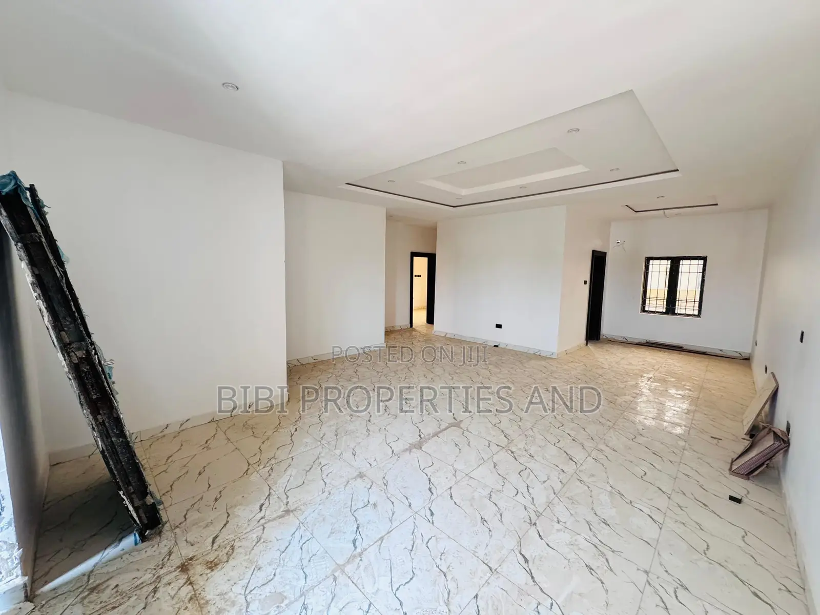 2bdrm Block of Flats in Gaduwa for sale
