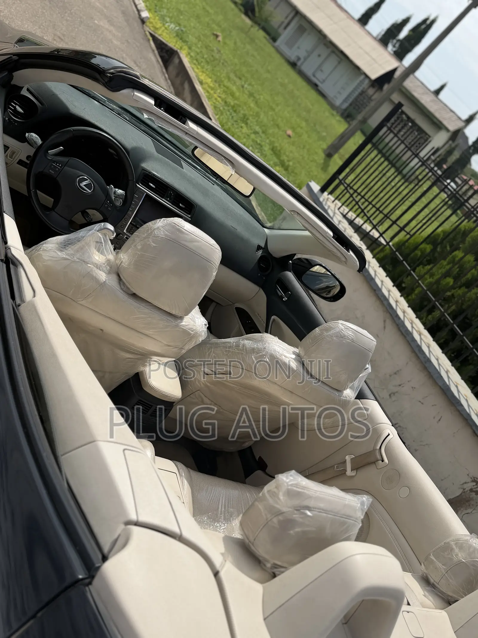 Lexus IS 250 C 2010 Black
