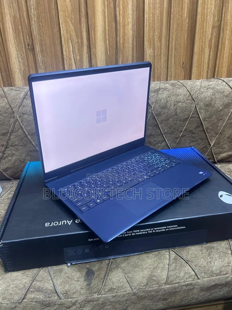 New Laptop Alienware 16x Aurora 32GB Intel Core Ultra 9 SSD 2T