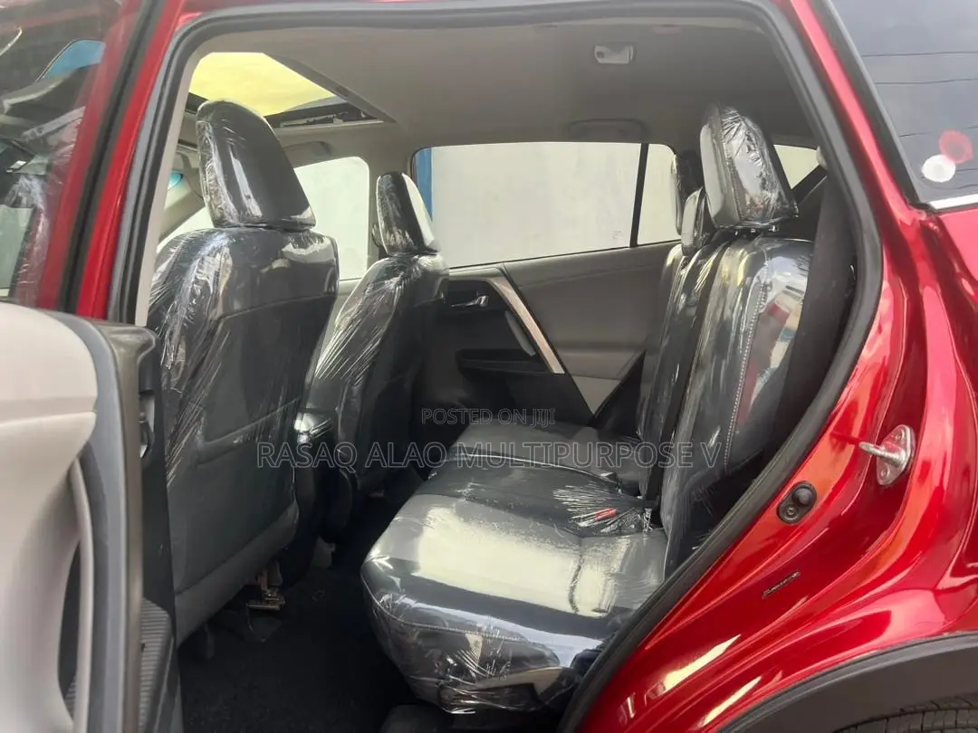 Toyota RAV4 Limited AWD (2.5L 4cyl 6A) 2013 Red