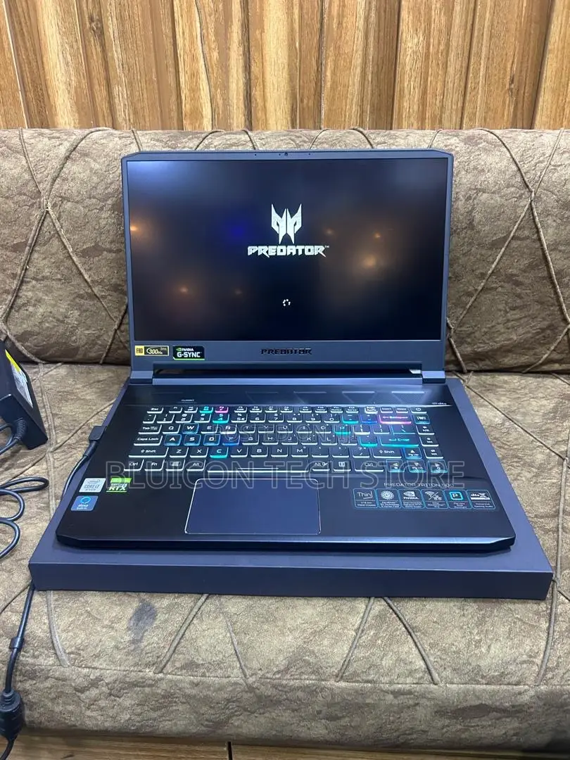 New Laptop Acer Predator Triton 500 SE 16GB Intel Core i7 SSD 512GB